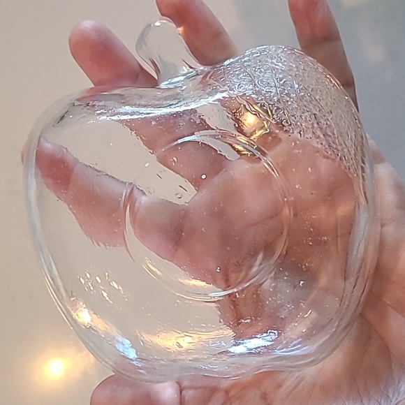 Glass Apple Dish - Picture 2 of 3
